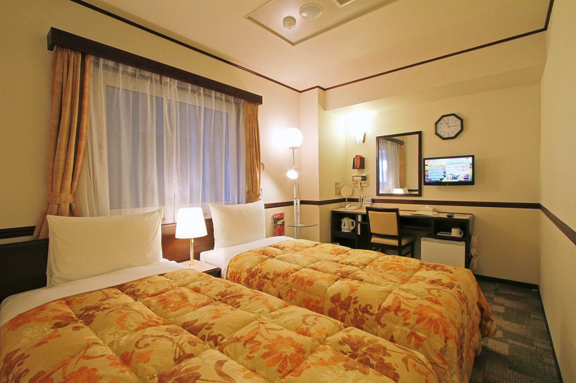 Toyoko Inn Shonan Hiratsuka Eki Kita Guchi No 2 Zewnętrze zdjęcie
